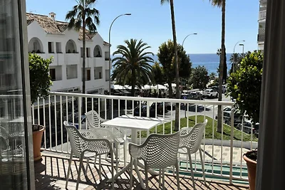 Apartment in Nerja mit Meerblick und Spa
