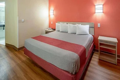 1 letto matrimoniale king size | Vietato...