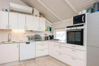 Modernes Strandhaus -- By Traum...