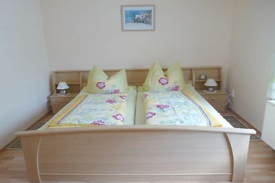 Ferienwohnung mit 2 Schlafzimmer