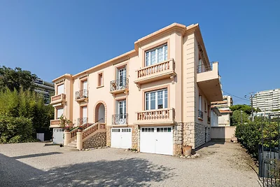 Warmes Apartment – 2BR/6P – Cannes/Strandnähe