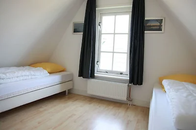 Villa in Hippolytushoef mit Meeresstrand