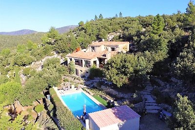 Villa mit privatem Pool in Tourtour