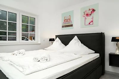 Ferienwohnung in Hage mit Schwimmbecken