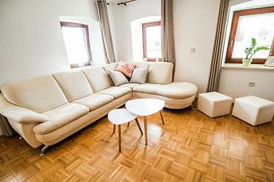 Apartment mit 1 Zimmer und Whirlpool