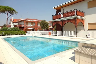 Ontspannende villa in Caorle voor 8 personen