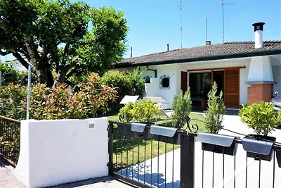 Einladende Villa mit privatem Garten