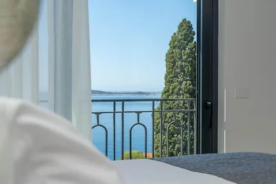 Lux Villa Mariva - Five bedroom Villa with...
