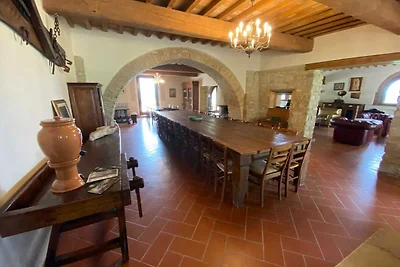 Ferienhaus in Chianni mit Garten