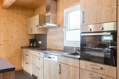 Grazioso chalet con vasca idromassaggio