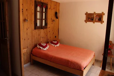 Chalet in Les Clots in der Nähe des Skilifts