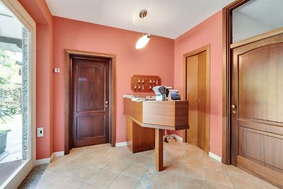 Modernes Appartement in Cannobio mit privatem...