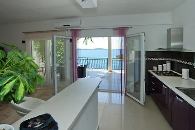 Wonderful Visinisce Apartments with Terrace a...