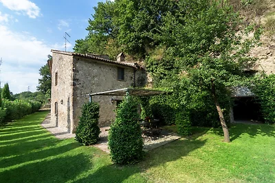 Spaziosa Villa con piscina privata a...