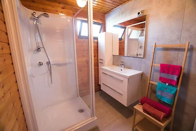 Luxuriöse Waldlodge mit privatem Garten