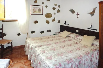 Wohnung in Moya mit Terrasse