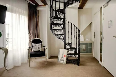 Vertraulicher Raum 1, nur einen Steinwurf vom...