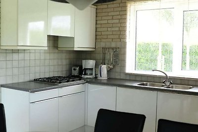 Holiday house in Ouddorp with 3 bedrooms