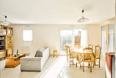 Appartamento a Plomeur vicino alla spiaggia d...