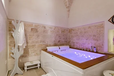 Stairway with Jacuzzi