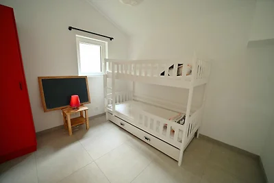 Comfortabele bungalow bij het Rabaismeer