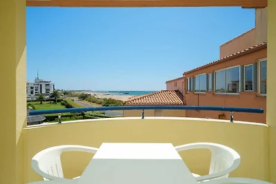 Familieappartement aan het strand in Cap...