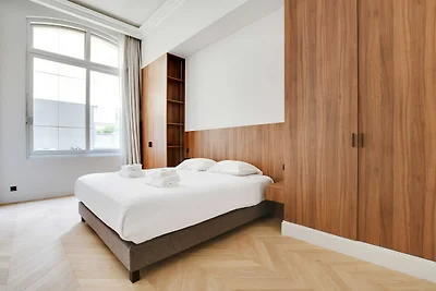Strak appartement - 2BD/ 4P - Champs Élysées