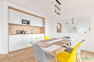 Helle Wohnung mit Balkon -6P-Nähe...