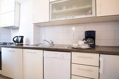 Elegant Lovran Apartment with Sea view - Two ...