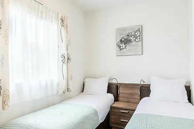 Villa Acacia 6 Personen mit Schwimmbad