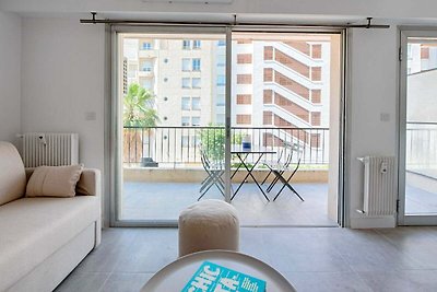 Prachtig appartement met balkon - 200m van he...