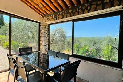 Haus in Peymeinade mit toller Aussicht