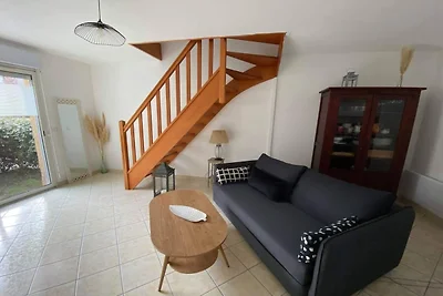 Huis aan het strand met zwembad