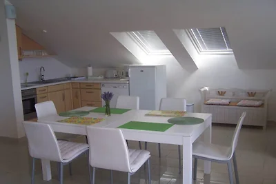 Ferienwohnung mit 2 Schlafzimmer