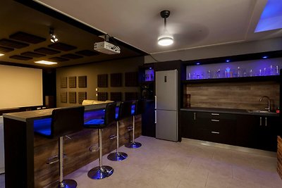 Schöne Villa in der Nähe der Costa Blanca mit...