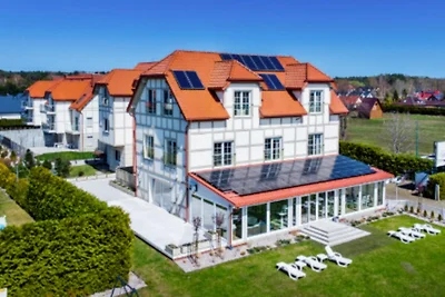 Schöne Ferienwohnung mit Terrasse für 3...