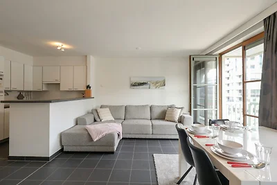 Appartement met 2 kamers en balkon