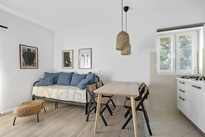 One-Bedroom Apartment With Pool