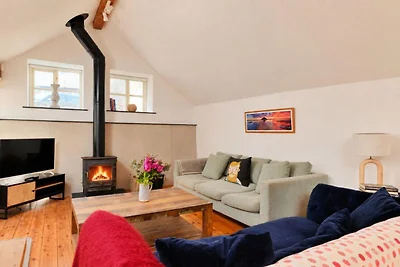 Ferienhaus im Dorf mit Meerblick