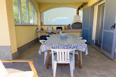 Villa in Diano Marina mit Schwimmbecken