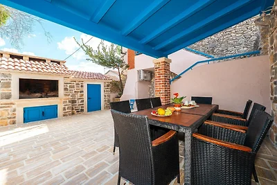 Ferienhaus in Sukošan am Meer