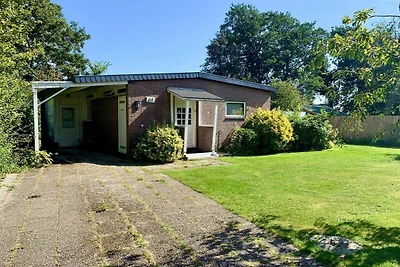 Sonniger Garten-Retreat-Bungalow