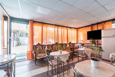 Angenehmes Ferienhaus in Priverno mit...