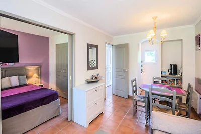 Prestige-Apartment mit 1 Schlafzimmer (4...