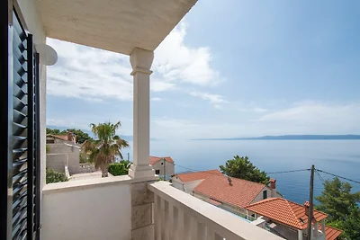 Apartments Neva- Two Bedroom Apartment with B...