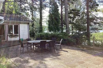 4 Sterne Ferienhaus in TYRINGE