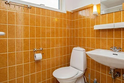 5 persone case ad Væggerløse-By Traum