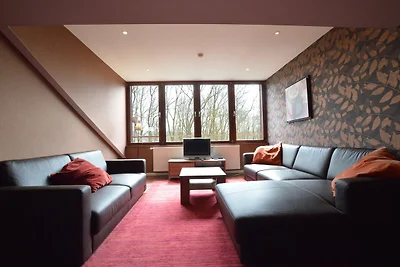 Casa nelle Ardenne con Piscina Riscaldata