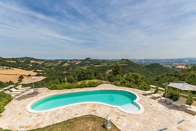 Peaceful Villa in Montefelcino with Swimming...