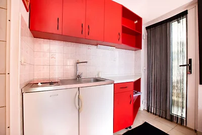 Erfrischende Wohnung in Omiš mit Balkon